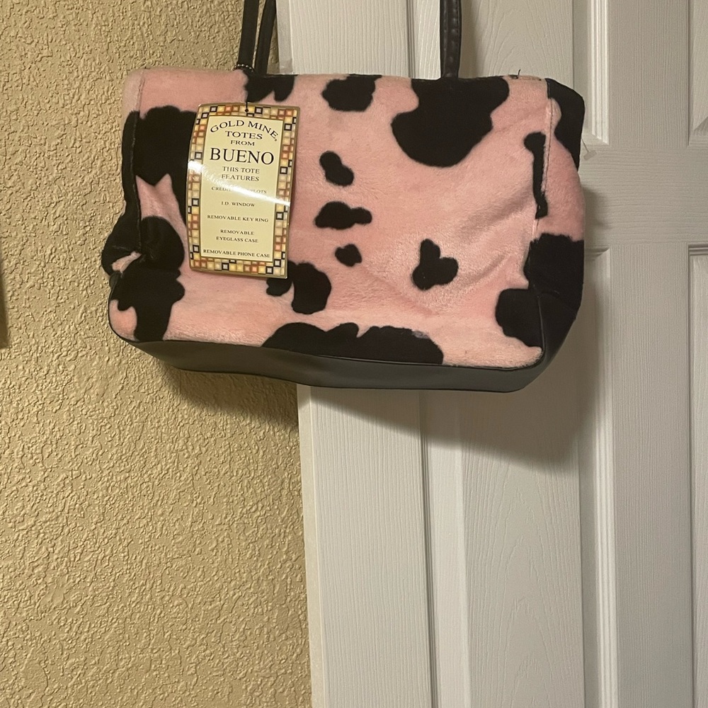 New adorable cow print Bueno bag Barbie pink - Picture 1 of 7